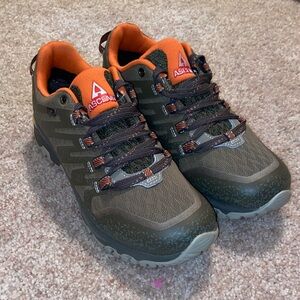 Ascend Approach II Low Waterproof Hiking Shoes